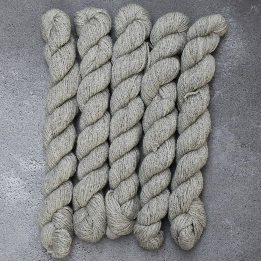 Chester wool Angel Delightful 4ply Mini