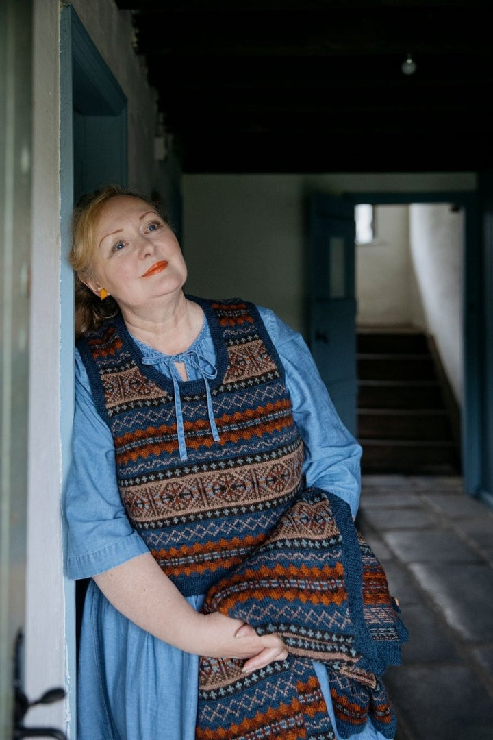 Laine Publishing Echoes - Susan Crawford